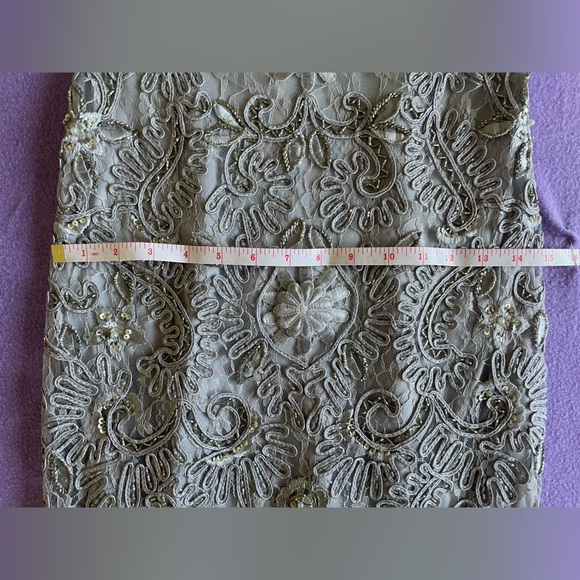 Sue Wong Nocturne Beaded Lace Cocktail Dress Silver Gray V-Neck Size 0 - Picture 5 of 9